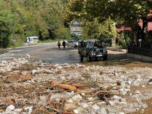 Prometovanje od Mostara do Sarajeva i obratno i dalje jedino alternativnim pravcima