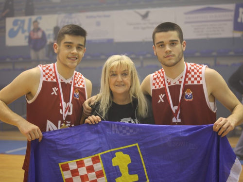 FOTO: Pogledajte atmosferu na tribinama na košarkaškom finalu između Rame i Čapljine