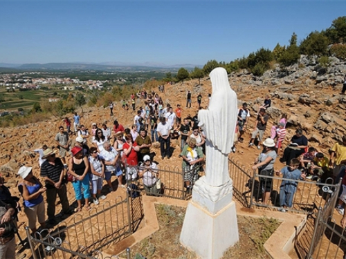 Globus: Papa će priznati Međugorje pod jednim uvjetom