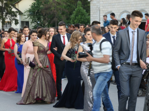 FOTO: Matura 2018. - Defile mladosti na ulicama Prozora