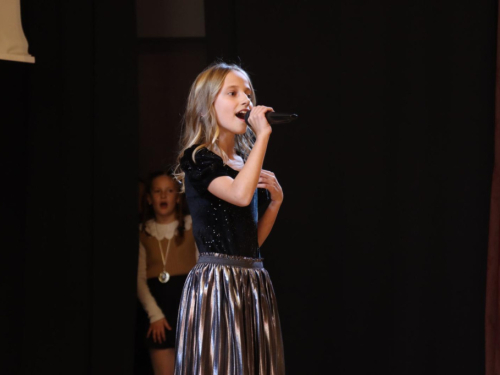 FOTO: Petra Krešo pobjednica dječjeg festivala ''Mala Rama 2025.''