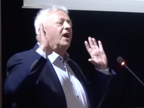 Zvižduci upućeni načelniku; rezultat godina nepravde i pogrešnih odluka