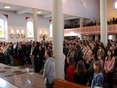 FOTO: Veliki petak u župi Prozor