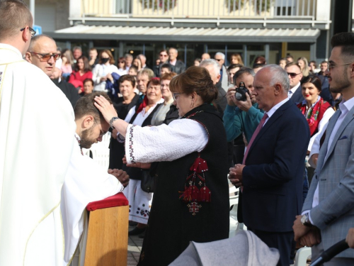 FOTO: Mlada misa vlč. Josipa Dedića u župi Prozor