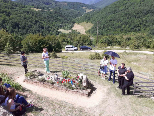 FOTO: Sv. Petar i Pavao u župi Uzdol