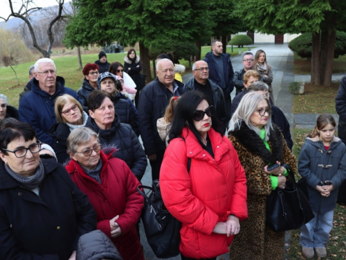 FOTO: Na Šćitu uprizorene žive jaslice