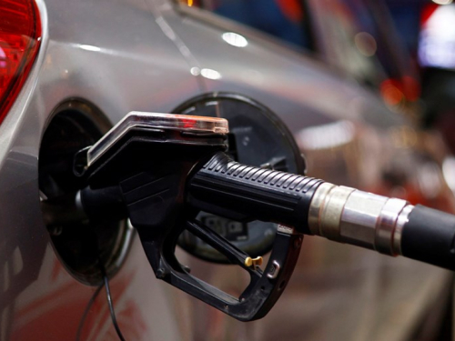 Hormuški tjesnac paraliziran: Cijene nafte skaču, rezerve ne mogu zaustaviti rast