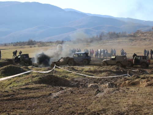 FOTO/VIDEO: Off Road druženje na Ramskom jezeru