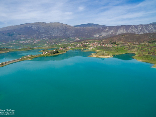 FOTO: Ramsko jezero - nezaobilazna atrakcija turistima