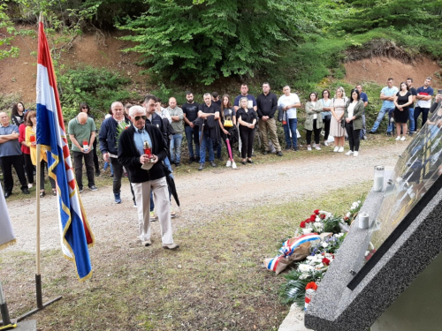 FOTO: Na Pomenu obilježena 27. obljetnica stradanja hrvatskih branitelja