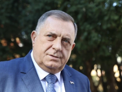 Dodik: Neće biti postrojavanja pripadnika poraženog HVO-a