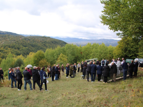 FOTO: Na Maglicama obilježena 83. obljetnica stradanja