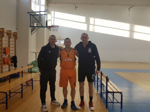 FOTO: Božićni skup ramskih košarkaša