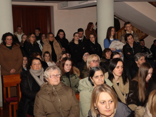 Veličanstvena završnica u Rami: ''Čuvarice'' koncertom u Prozoru zaključile korizmenu turneju