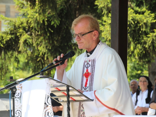 FOTO: Vanjska proslava patrona župe Prozor