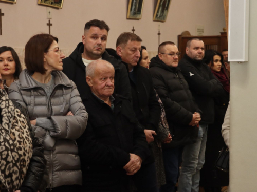 FOTO: Polnoćka na Šćitu