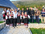 FOTO: Čuvarice snimaju spot za pjesmu 'Opadaj lišće'