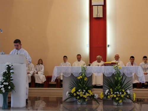 FOTO: Proslava Uskrsa u župi Prozor