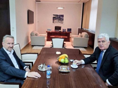 Sastali se Čović i Izetbegović!