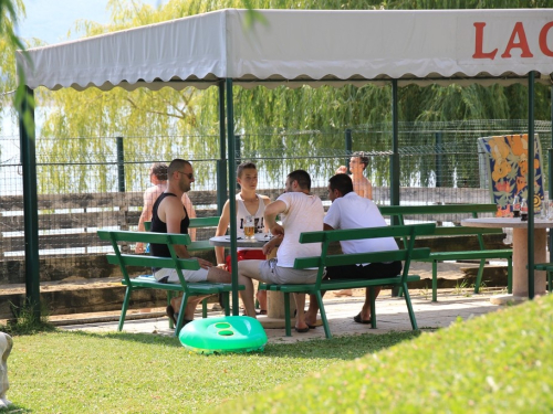 FOTO/VIDEO: Ramci spas od vrućina pronašli na Ramskom jezeru