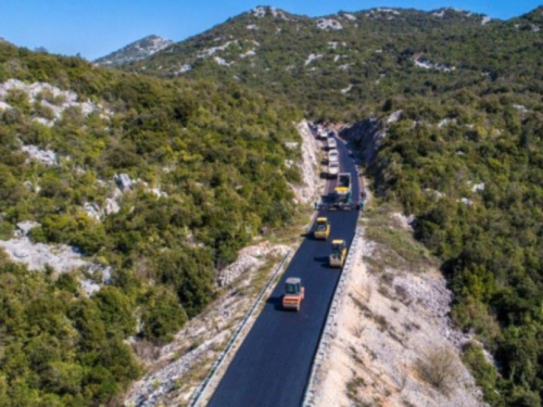 Za mjesec dana bit će gotovo još 9 km ceste Neum – Stolac