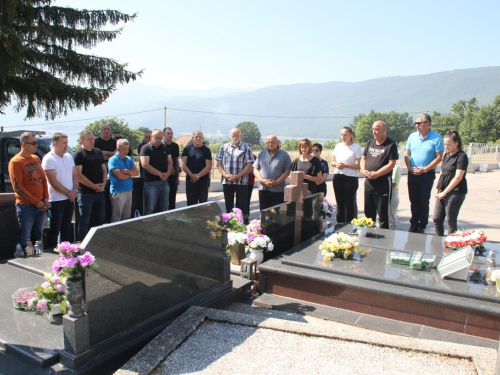 FOTO: U Rumbocima obilježena 29. obljetnica pogibije Šimuna Fofića Fofe