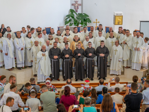 Oblačenje novaka Bosne Srebrene