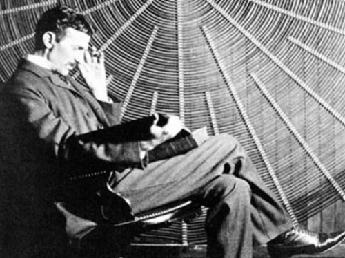 Kako je Tesla predvidio pametni telefon