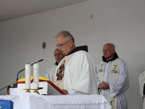 FOTO: Vanjska proslava svetoga Franje u Rumbocima