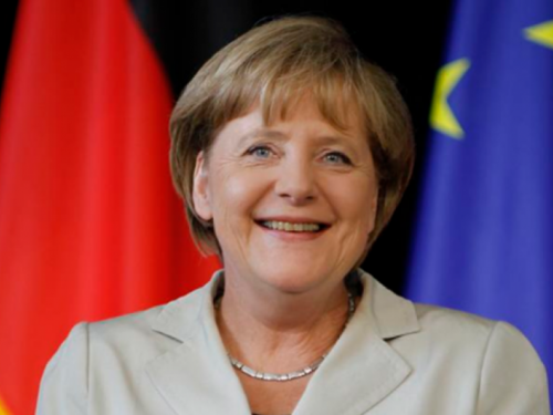 Angela Merkel odbila sve zahtjeve za ponovno uvođenje vojnog roka