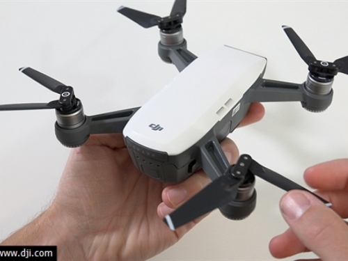 DJI predstavio dron specijaliziran za selfije