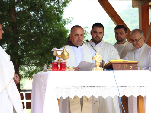 FOTO: U Doljanima svečano proslavljen sv. Ilija
