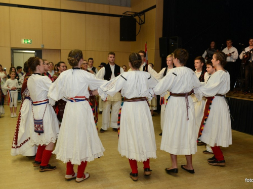 FOTO: Održana donatorska večer Hrvata Salzburga za obnovu vukovarskog vodotornja