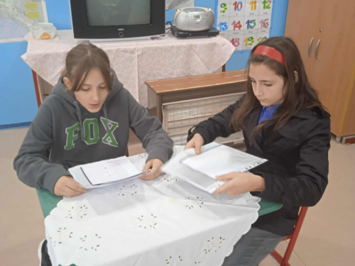 U OŠ Veselka Tenžere na Uzdolu obilježen Mjesec hrvatske knjige