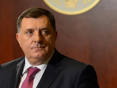 Dodik ovog mjeseca kod pape u Vatikanu