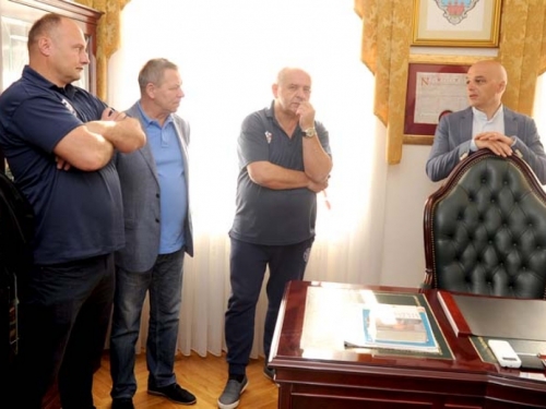 Veterani HNK Rama: Nezaboravno druženje u Slavoniji