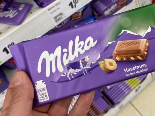 Mostar: Pokušao ukrasti 21 Milka čokoladu, uhvatio ga zaštitar
