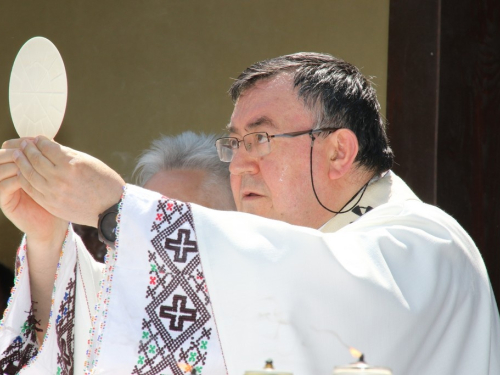 FOTO: Na Uzdolu svečano proslavljen sv. Ivo i 160. obljetnica župe