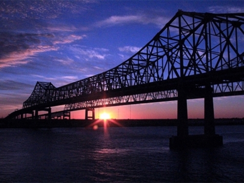 IS želi srušiti most na rijeci Mississippi