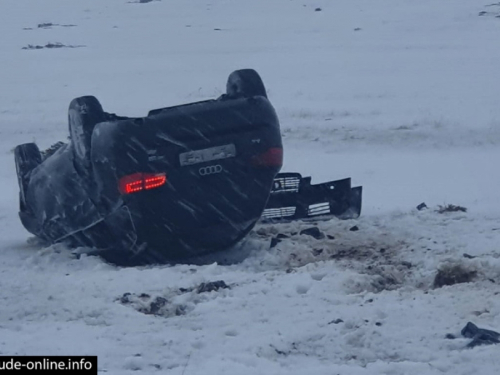 Blidinje: Automobil završio na krovu, ozlijeđenih nema