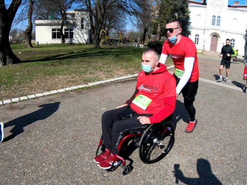 FOTO/VIDEO: Ekipa ''Rama u srcu'' osvojila prvo i treće mjesto u Gradišci