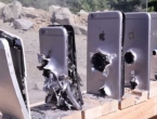 Što mislite koliko je iPhonea potrebno da zaustavi metak iz puške?