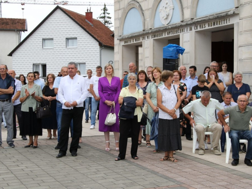 FOTO: Mlada misa vlč. Josipa Papka u župi Prozor