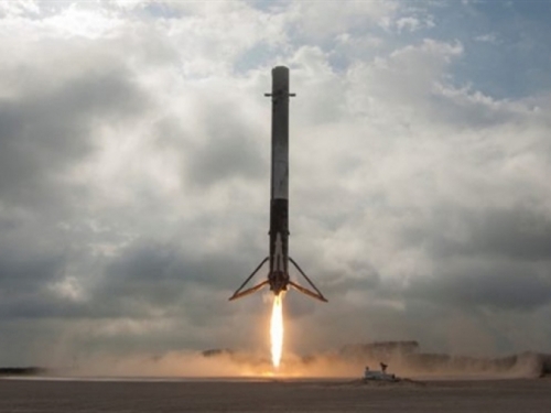 VIDEO: Pogledajte slijetanje rakete tvrtke Elona Muska
