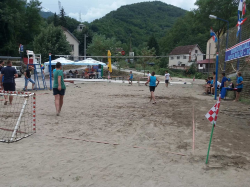 FOTO: Ljeto u Gračacu 2017. - Više od 120 natjecatelja na memorijalu