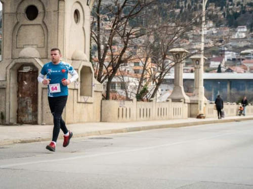 Ekipa Rama u srcu na 5. Mostarskom polumaratonu