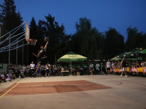 FOTO: ''General Vasilije Mitu'' iz Zagreba pobjednik 15. Streetball Rama