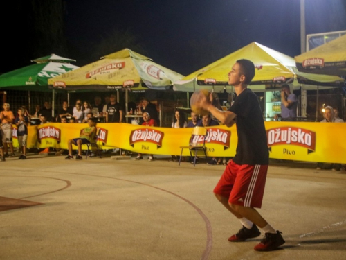 Foto: Internet club dd pobjednik je Streetball Rama 2018. za juniore