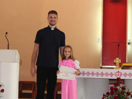 FOTO: U Prozoru održan 18. festival duhovne glazbe ''Djeca pjevaju Isusu''
