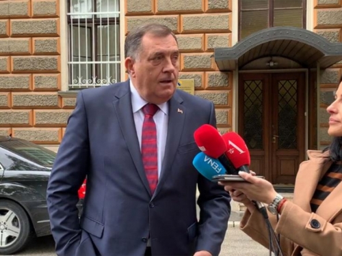 Dodik: Nisam spreman žrtvovati mir ''za borbu za Republiku Srpsku''